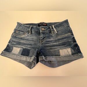LEVI JEANS PATCHWORK SHORTS